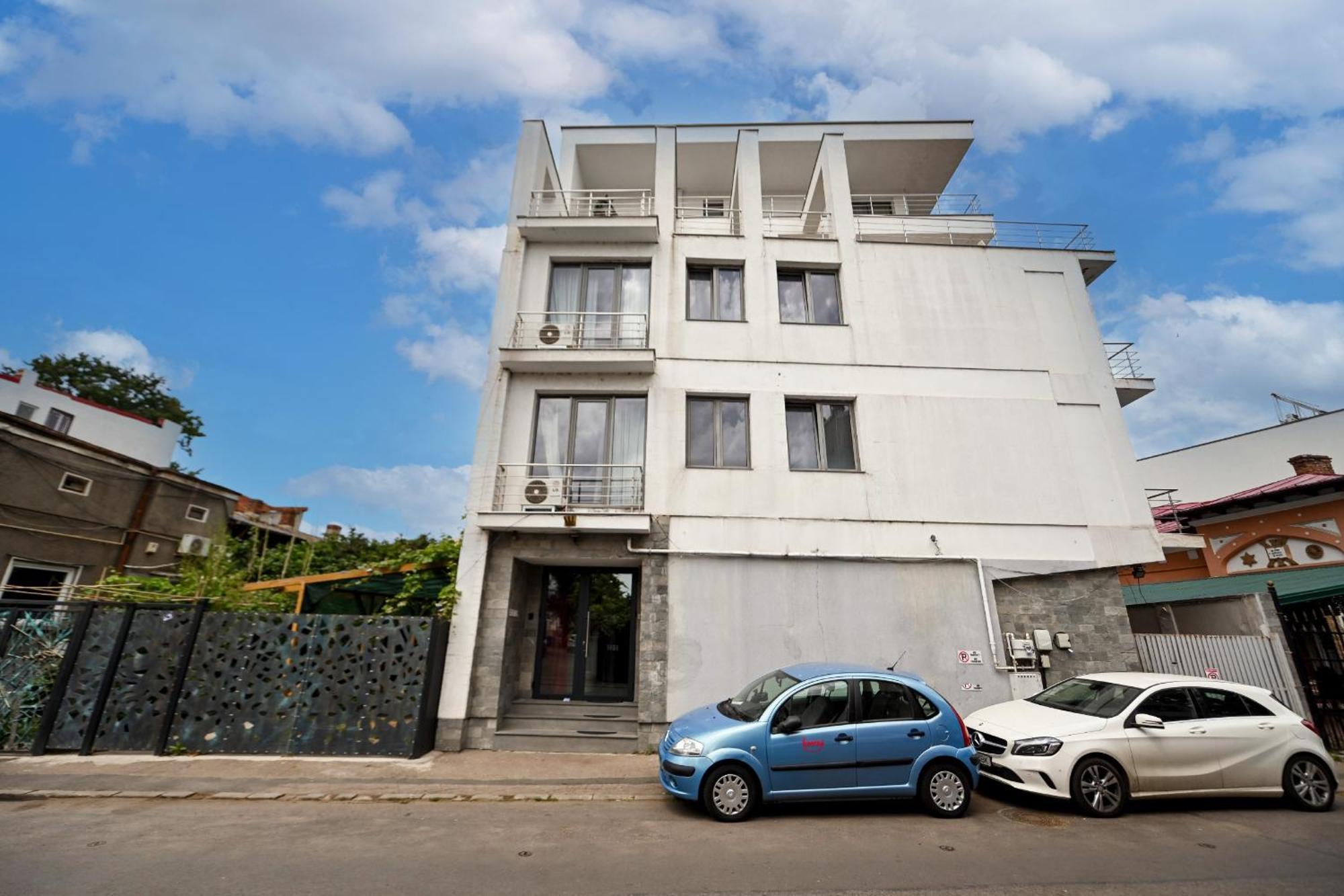 Urban Elegance - Stylish Central Accommodation บูคาเรสต์ ภายนอก รูปภาพ