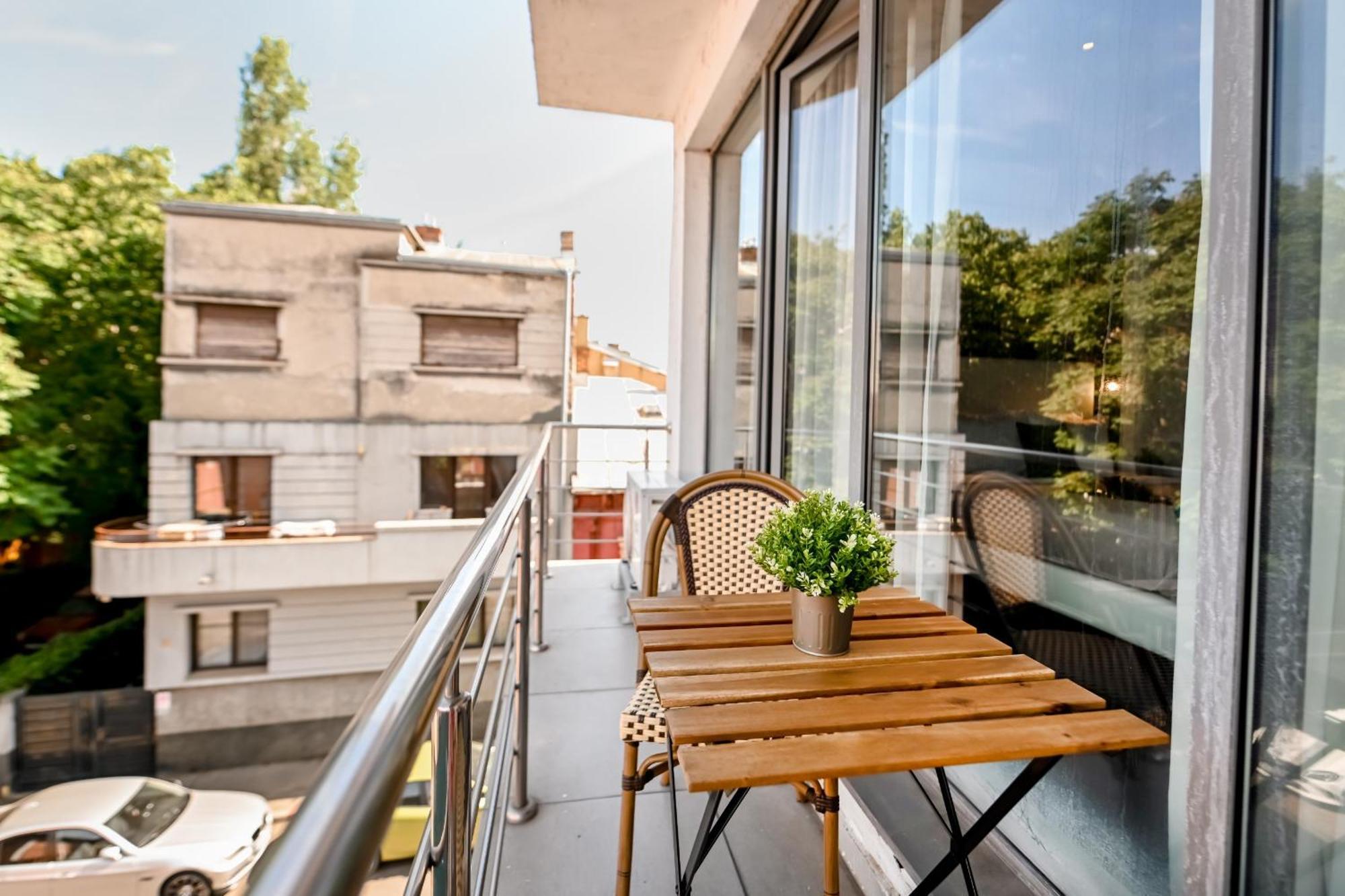 Urban Elegance - Stylish Central Accommodation บูคาเรสต์ ห้อง รูปภาพ