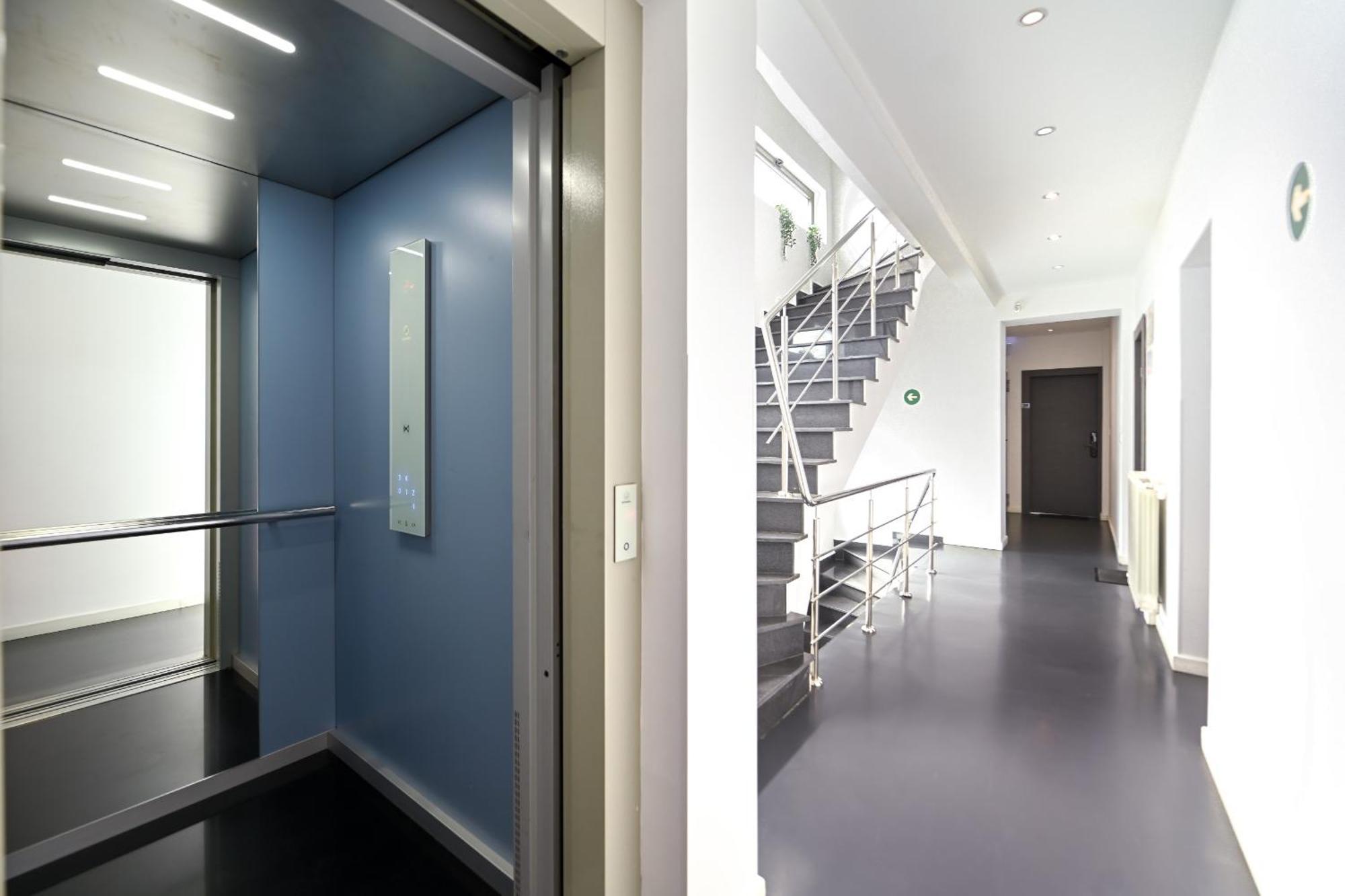 Urban Elegance - Stylish Central Accommodation บูคาเรสต์ ภายนอก รูปภาพ
