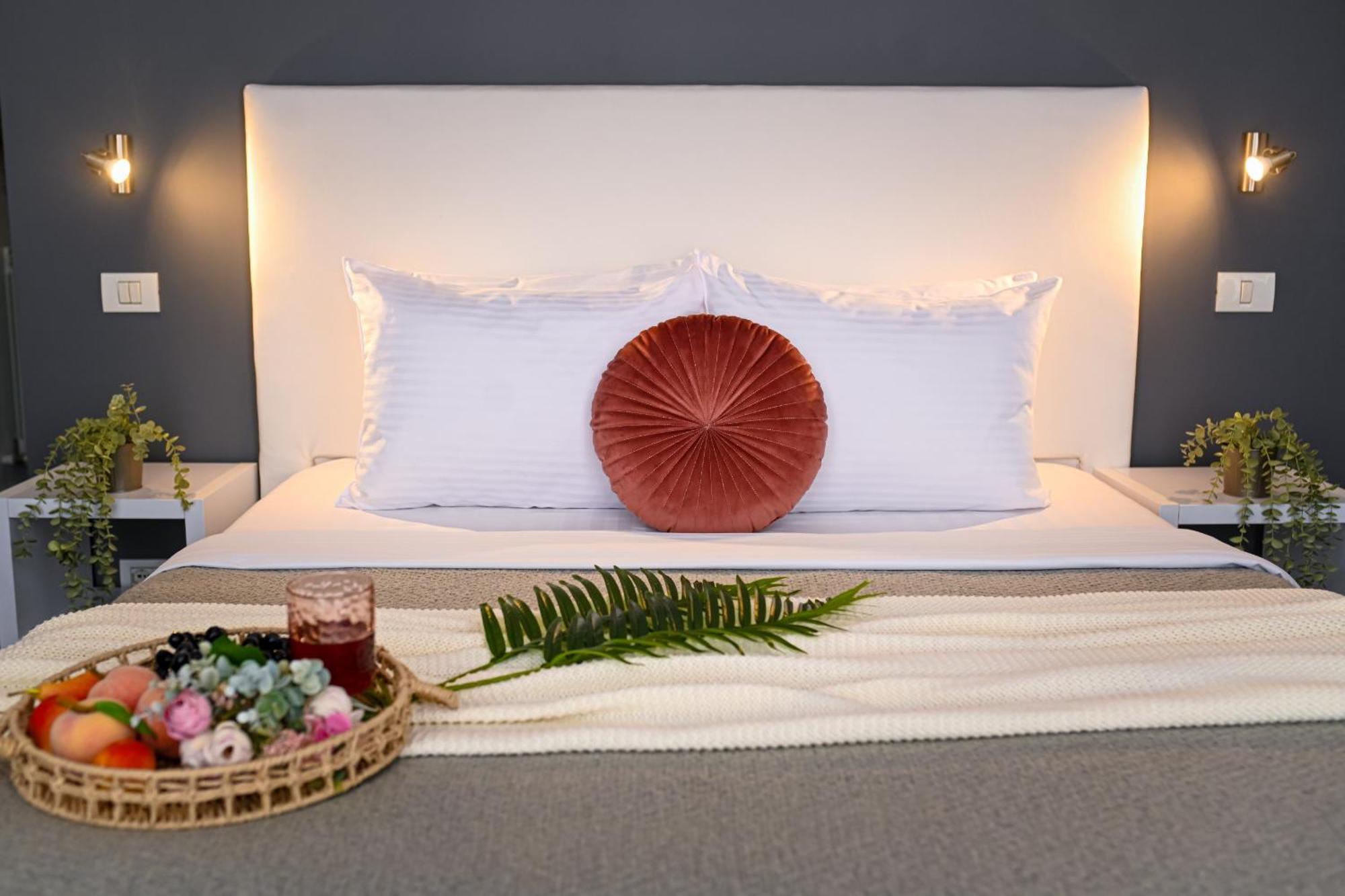 Urban Elegance - Stylish Central Accommodation บูคาเรสต์ ห้อง รูปภาพ