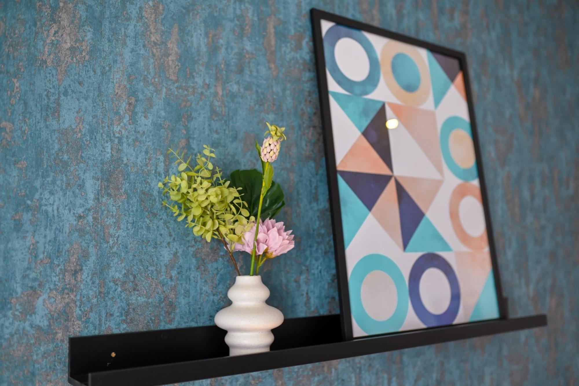 Urban Elegance - Stylish Central Accommodation บูคาเรสต์ ห้อง รูปภาพ